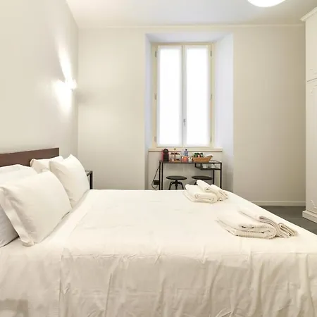 Casa Vacanza Del Barone Via Paglia 33 Bed & Breakfast *